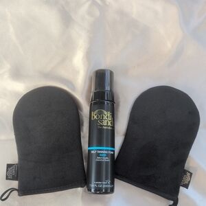 Bondi Sands Self Tanning Foam with Black Mitts